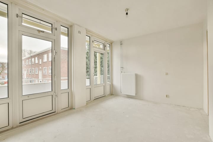 Foto 9 van Johannes van der Waalsstraat 6-1