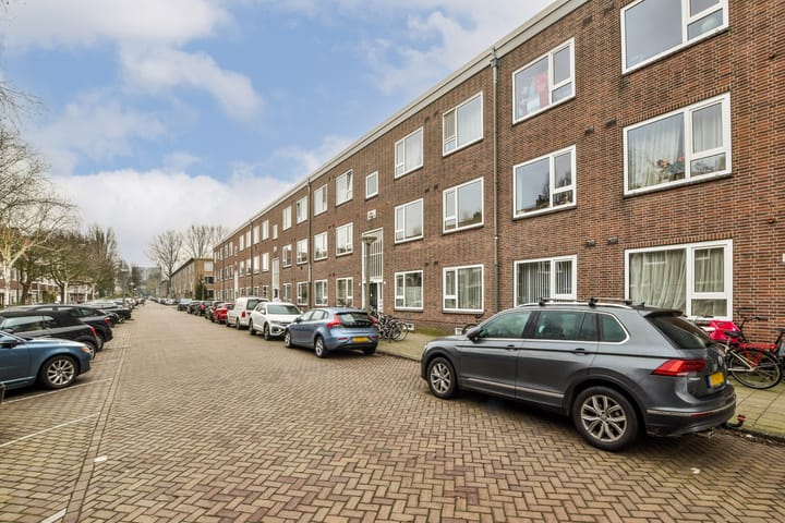 Foto 15 van Johannes van der Waalsstraat 6-1