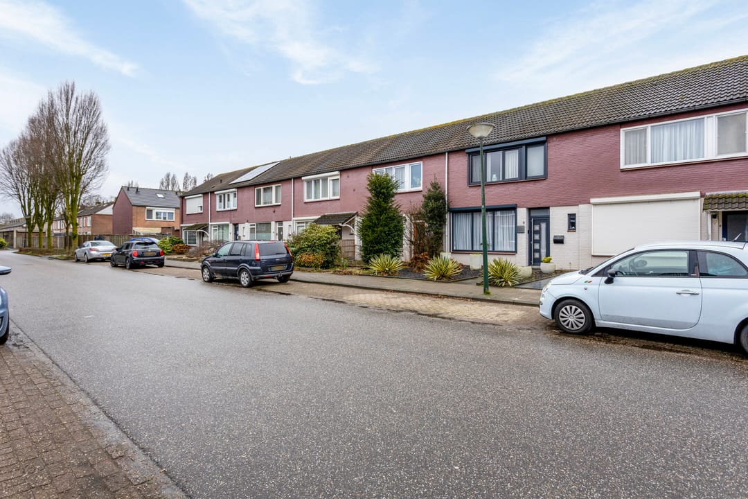 Foto 41 van Willem Barentszstraat 9