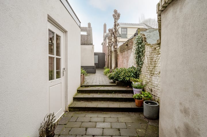 Foto 26 van Molenstraat 9