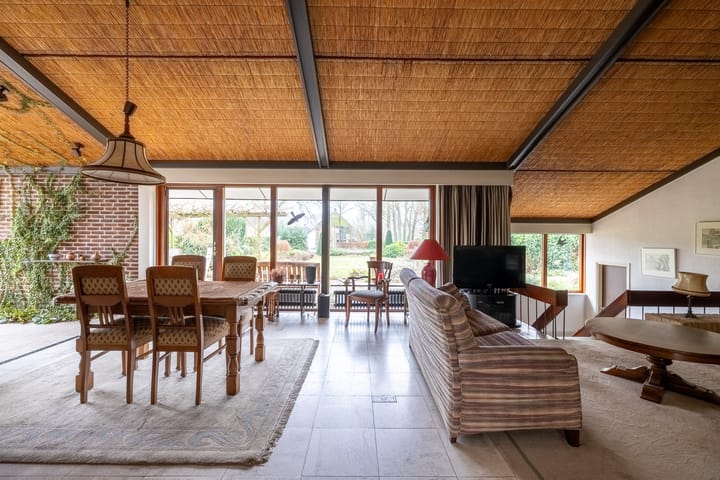 Foto 3 van Van der Hardt Abersonln 2-A