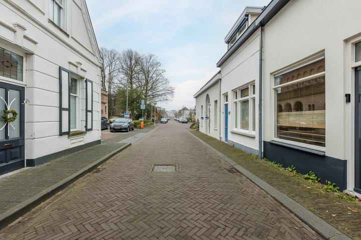 Foto 49 van Rembrandtstraat 81