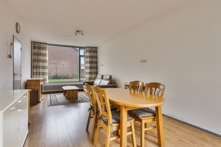 Foto 11 van Perosistraat 68