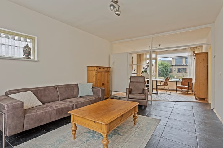 Foto 3 van Dahliastraat 104