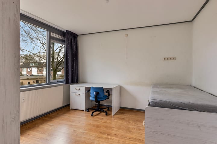 Foto 19 van Perosistraat 68