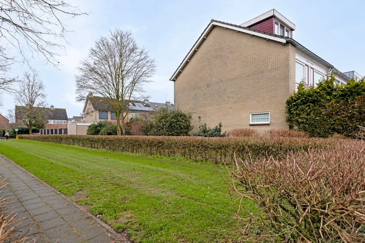 Foto 29 van Dahliastraat 104