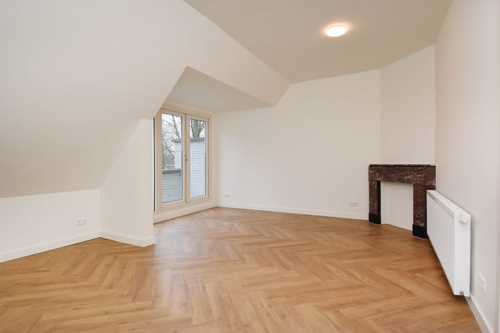 Foto 35 van Thorbeckelaan 255