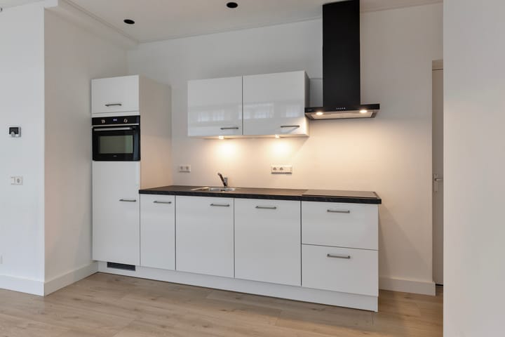 Photo 11 of Arnoudstraat 12