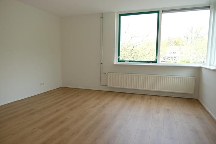 Foto 7 van Groningerweg 13-F