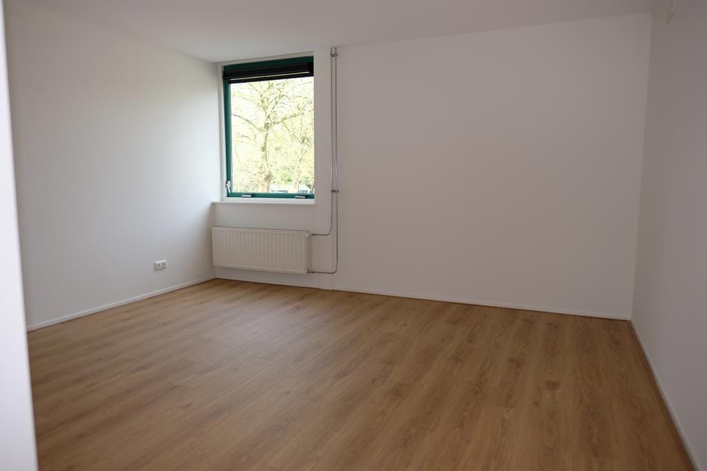 Foto 8 van Groningerweg 13-F