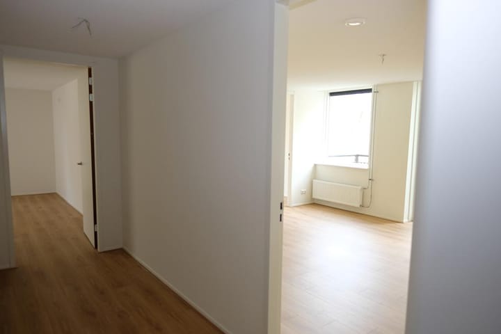 Foto 11 van Groningerweg 13-F