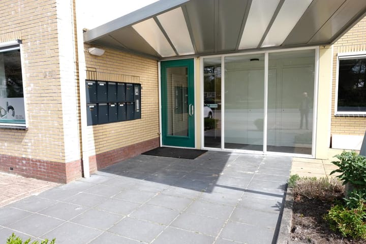 Foto 24 van Groningerweg 13-F