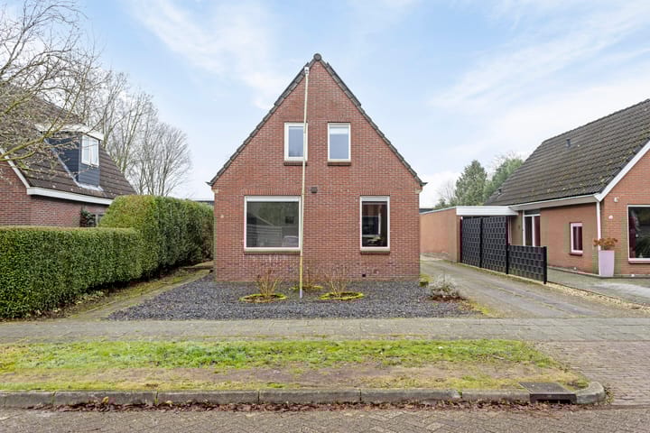 Foto 4 van Tuinstraat 8