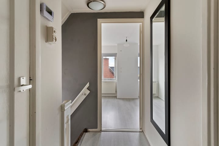 Foto 24 van Tuinstraat 8