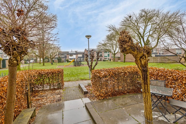 Foto 28 van Tweede Buitenpepers 65