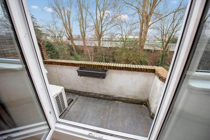 Foto 30 van Hoekwaterstraat 100