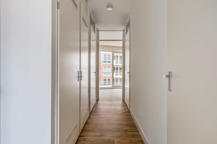 Foto 7 van Carel Willinkgracht 521