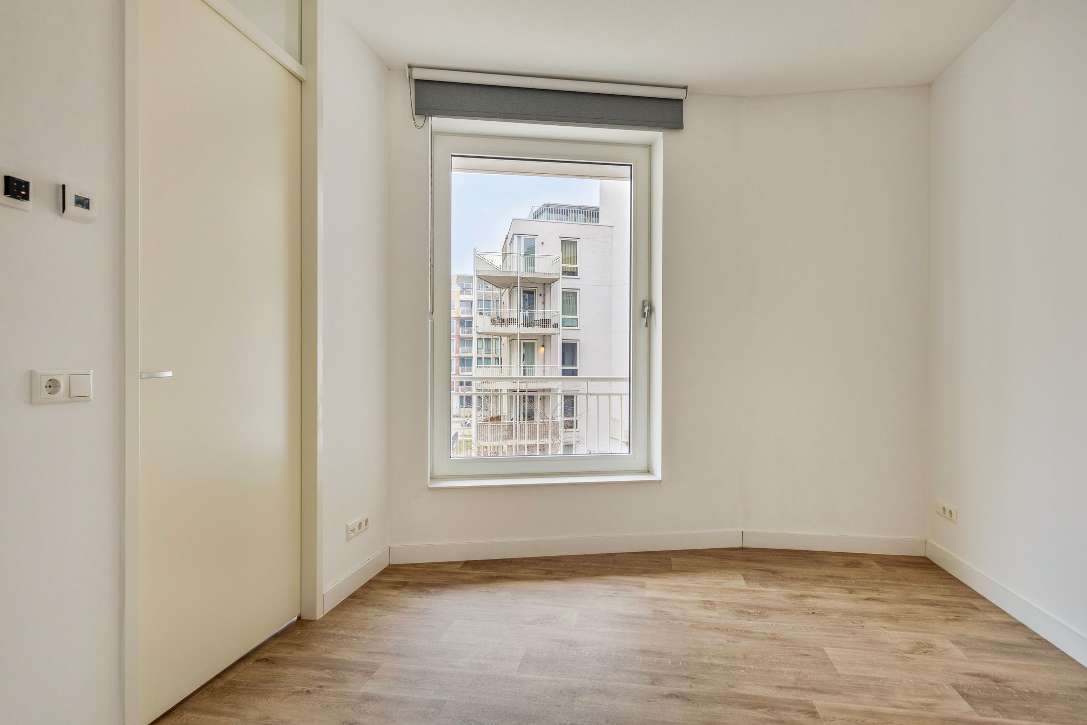 Foto 9 van Carel Willinkgracht 521