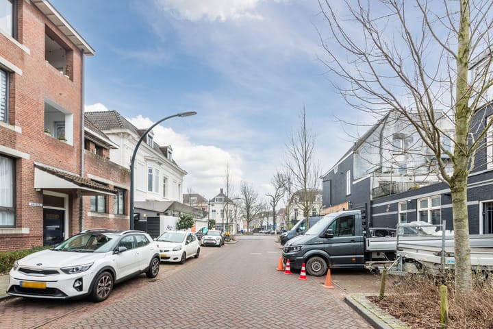 Foto 39 van Godevaert Montensstraat 2-C16