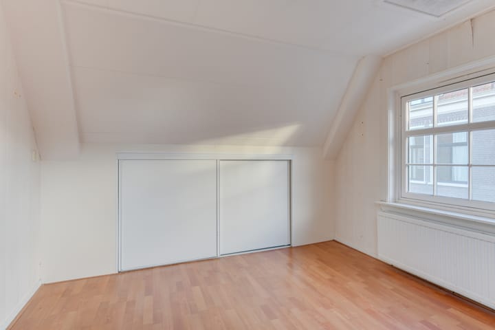 Foto 26 van Breedstraat 112