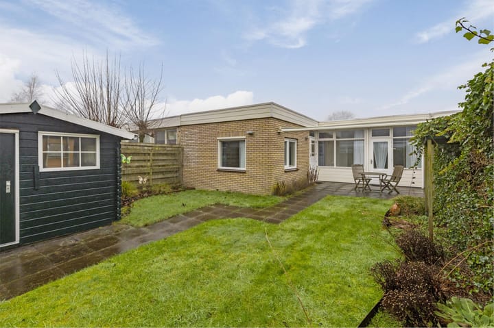 Foto 33 van Albert Schweitzerplantsoen 20