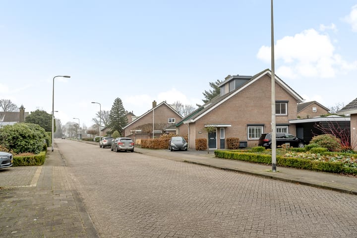 Foto 36 van Weteringlaan 102