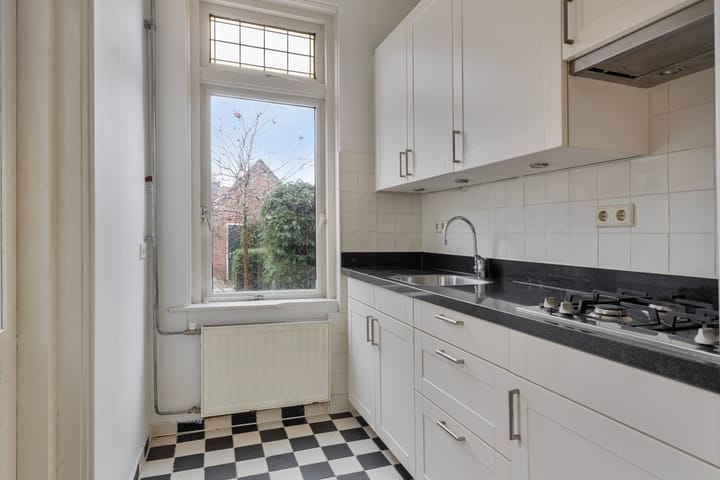 Foto 9 van Bloemstraat 20