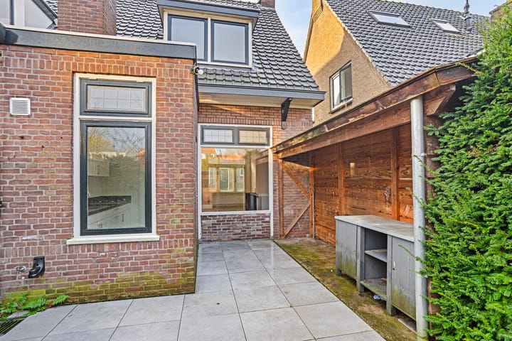 Foto 24 van Bloemstraat 20