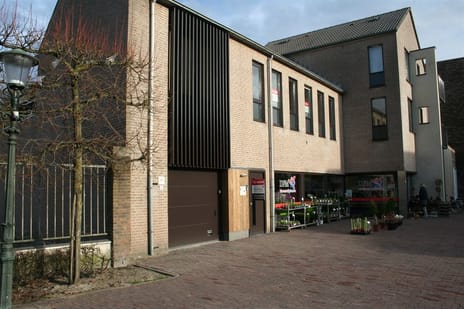 undefined main image