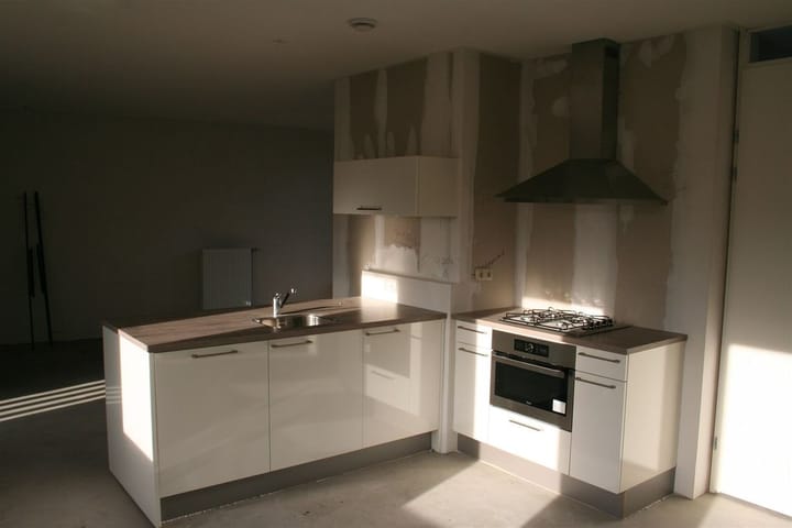 Foto 4 van Dorpsplein 3-B