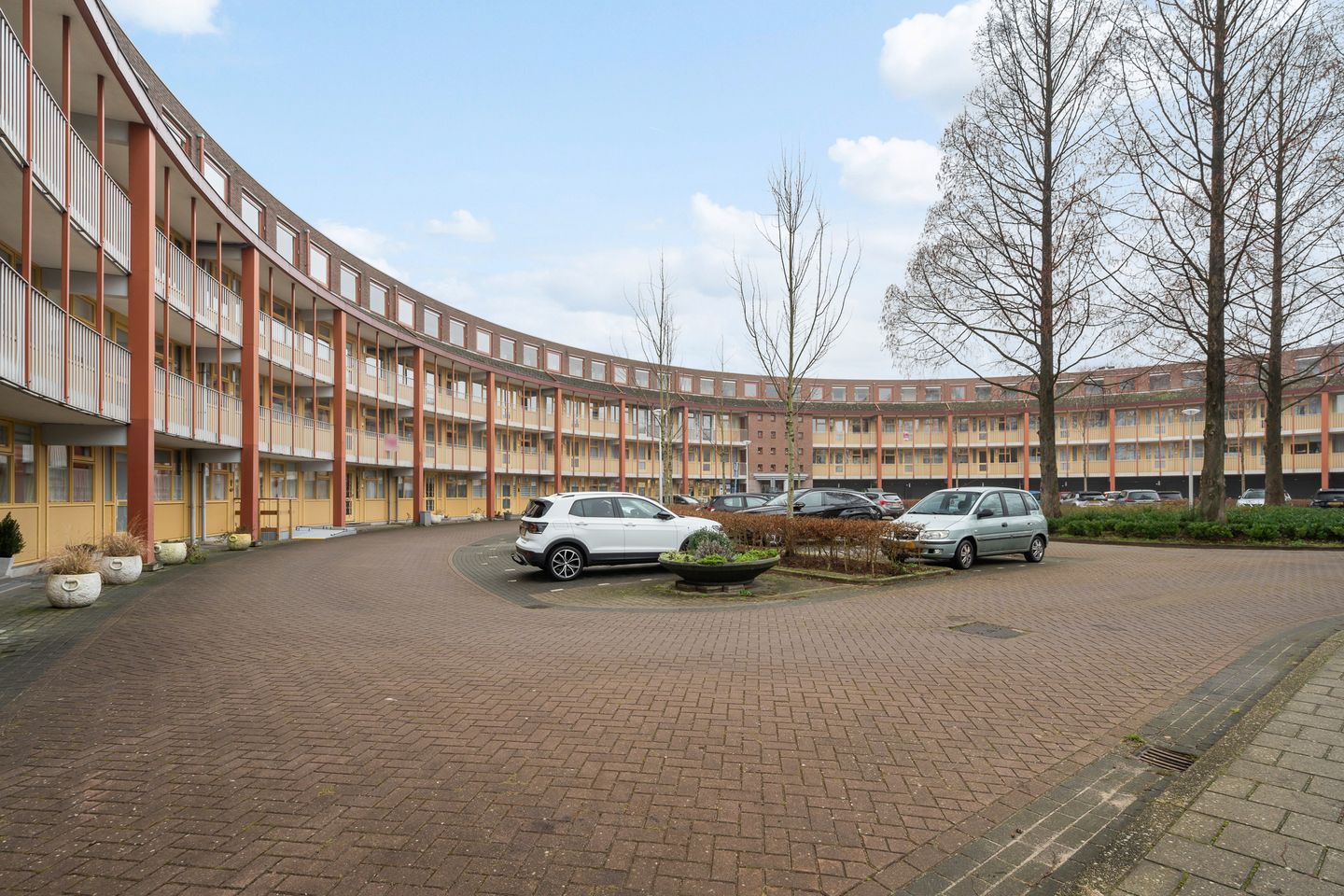 Photo 49 of Omnium 51