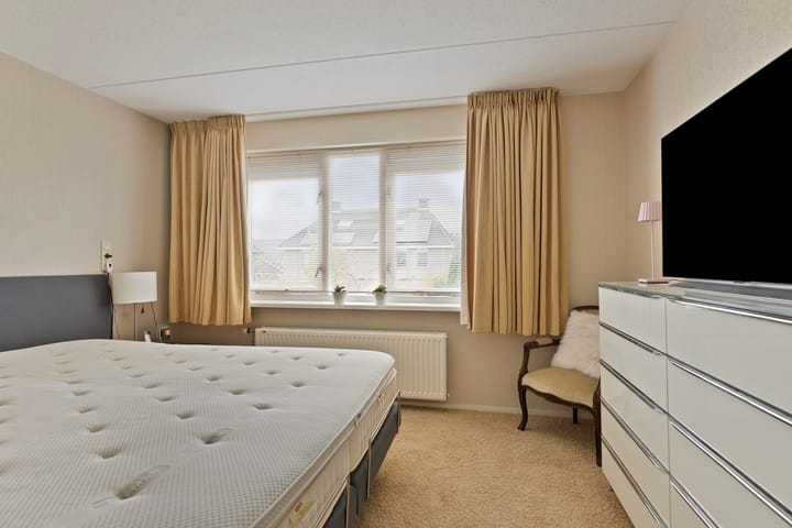 Foto 21 van Ubbegalaan 49