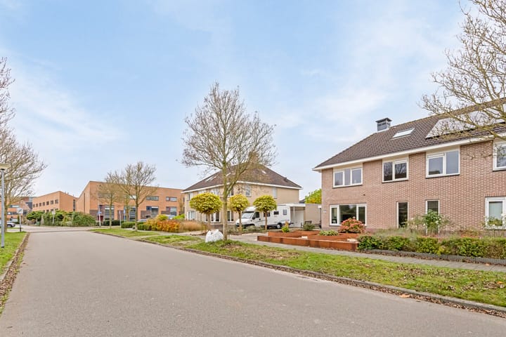 Foto 35 van Ubbegalaan 49