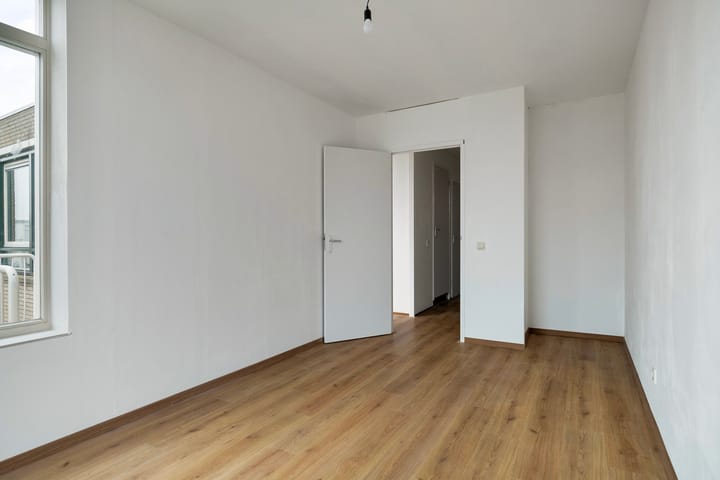 Foto 14 van Rozenburgstraat 58