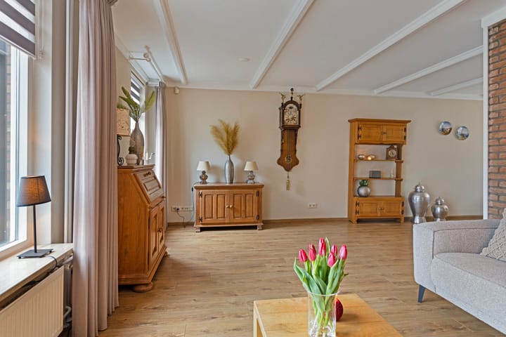 Foto 2 van Louis Saalbornstraat 15