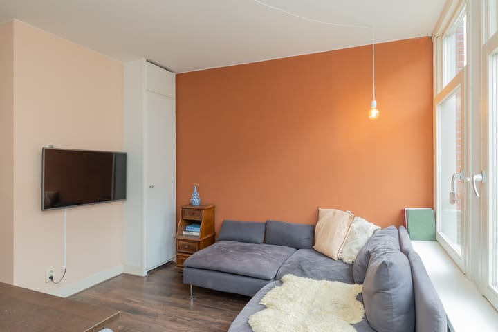 Foto 6 van Van Hogendorpstraat 112-2