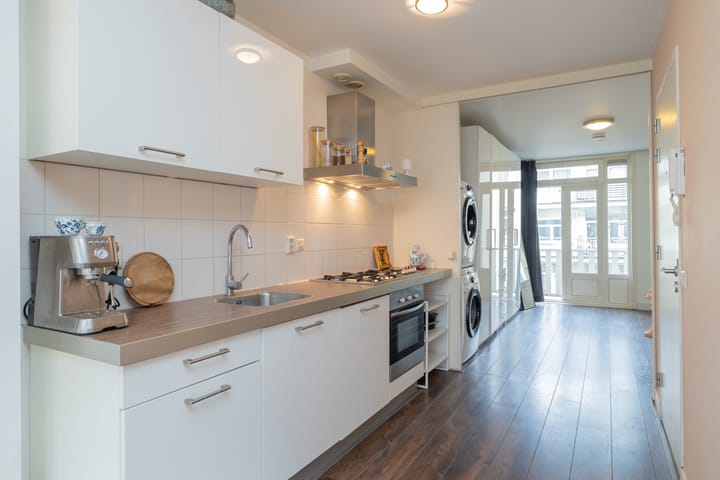 Foto 13 van Van Hogendorpstraat 112-2