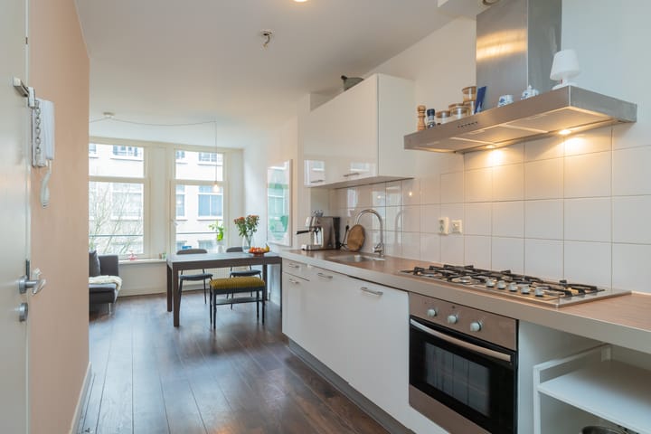 Foto 14 van Van Hogendorpstraat 112-2