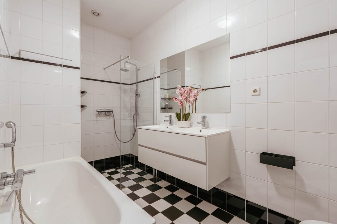 Photo 13 of Bronckhorststraat 42-3