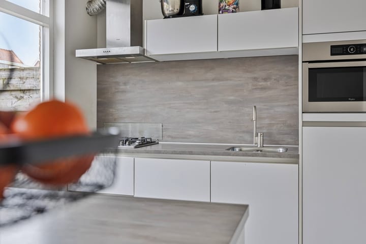 Foto 18 van Bernhardstraat 21