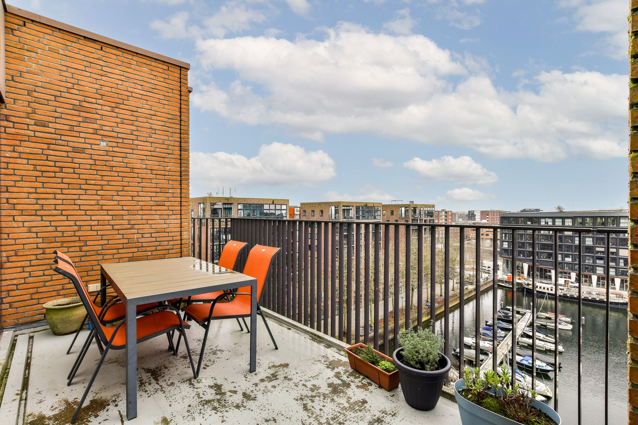 Foto 3 van Pieter Oosterhuisstraat 40