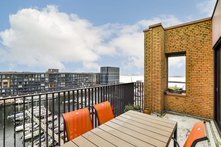 Foto 4 van Pieter Oosterhuisstraat 40