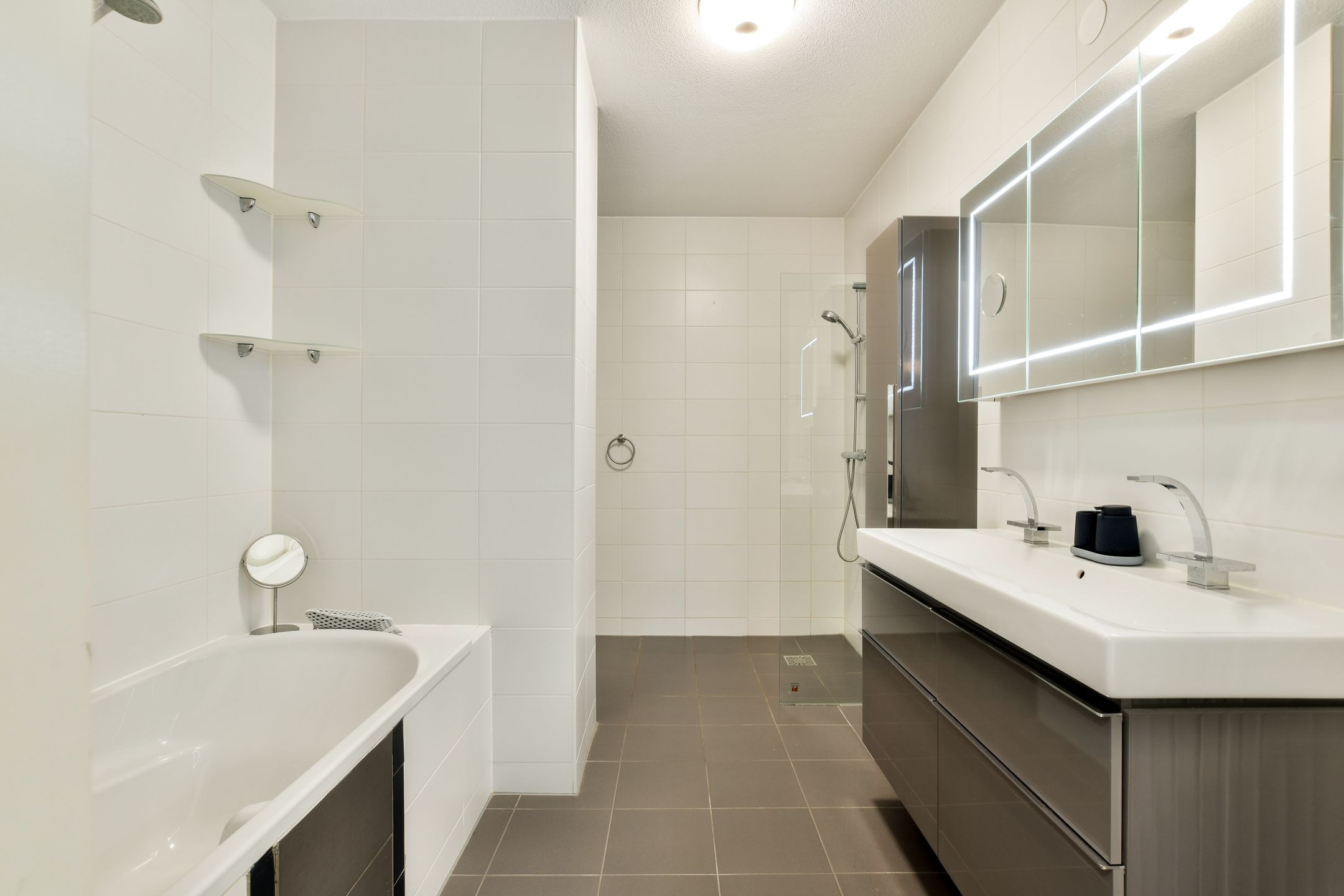 Foto 15 van Pieter Oosterhuisstraat 40