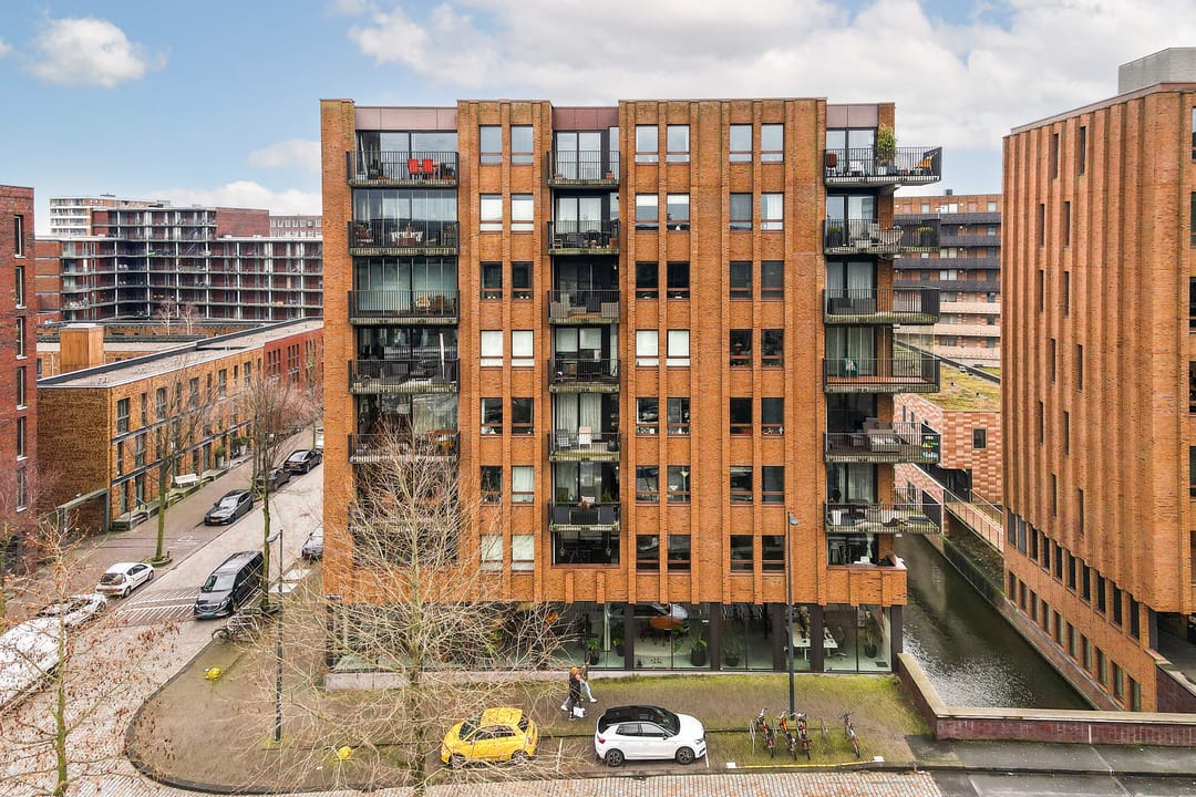 Foto 26 van Pieter Oosterhuisstraat 40