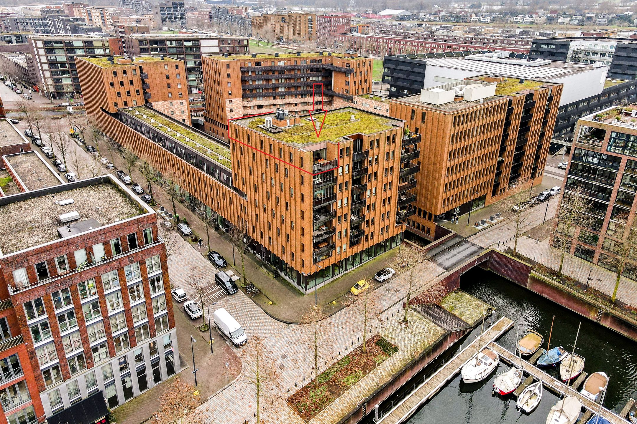 Foto 27 van Pieter Oosterhuisstraat 40