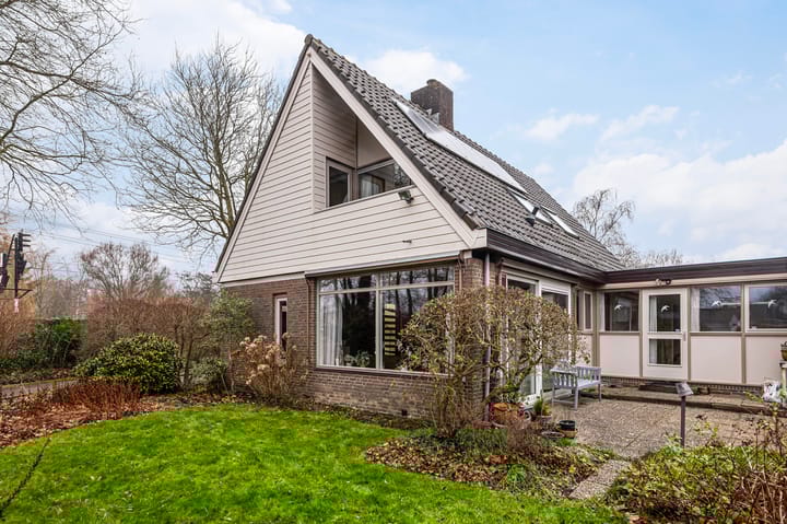 Foto 1 van Nassau Dillenburgstraat 1