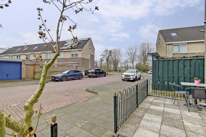 Foto 4 van Leeuweriklaan 3