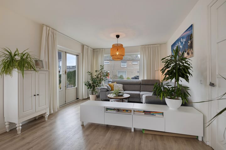 Foto 11 van Lijsterbeslaan 13