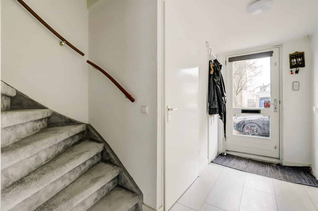 Photo 8 of Leeuweriklaan 3