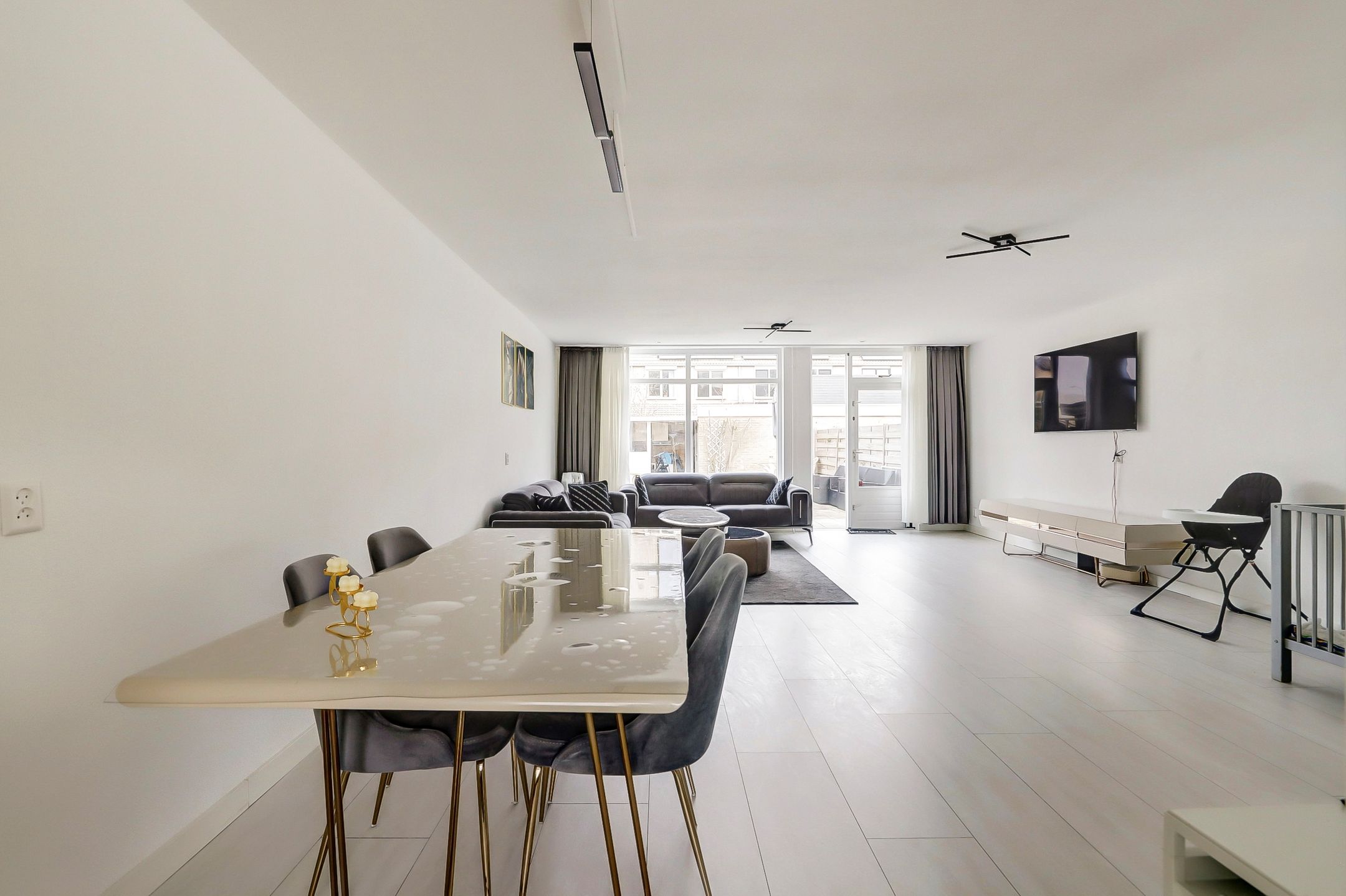 Photo 12 of Leeuweriklaan 3